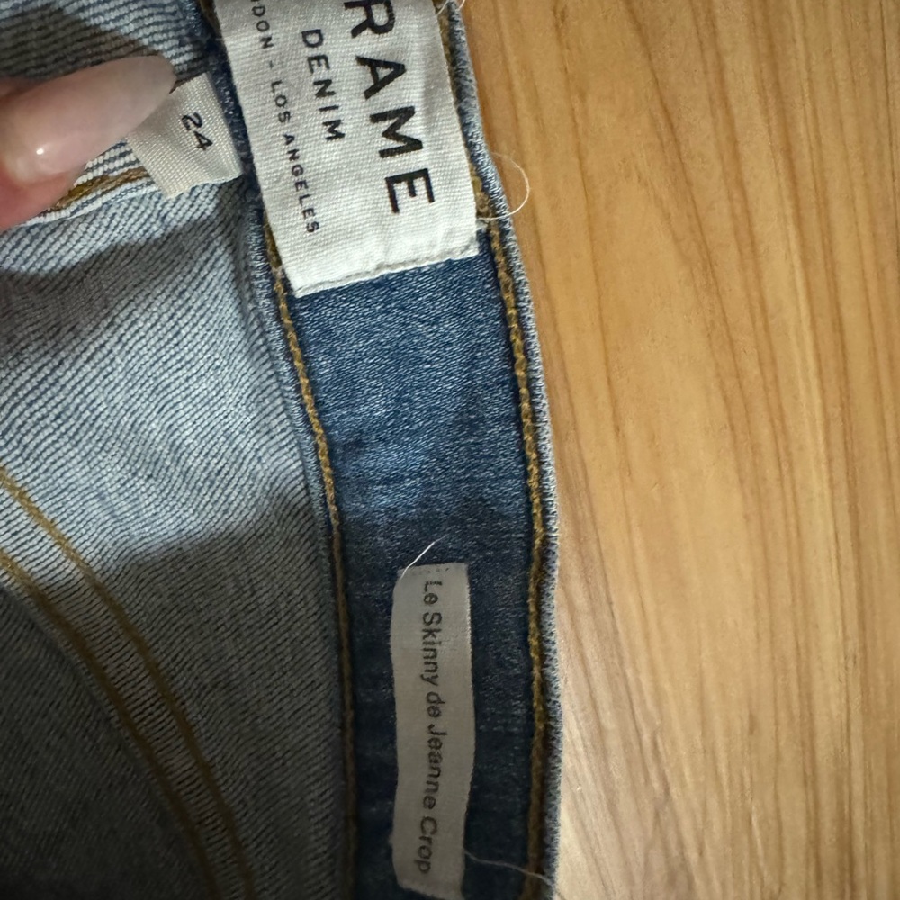 Frame Jean size 24 - Picture 3 of 5